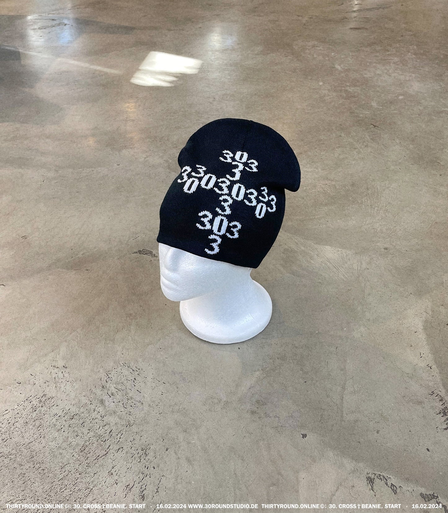 30 CROSS Beanie (slim/black) - 303 Beanie